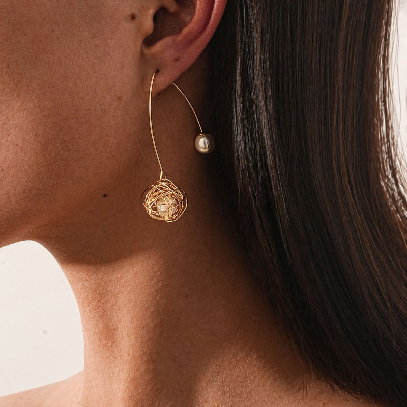 Romantic Pearl Earring for Special Moments