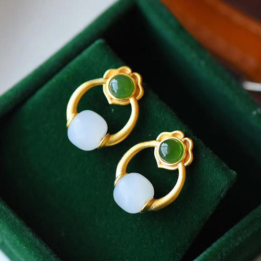 Classic Silver Earring with Timeless Appeal