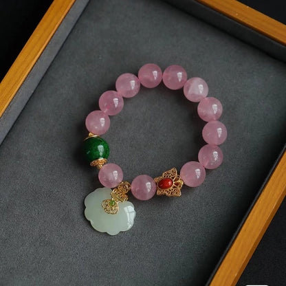 Charming Silver Bracelet for Any Occasion