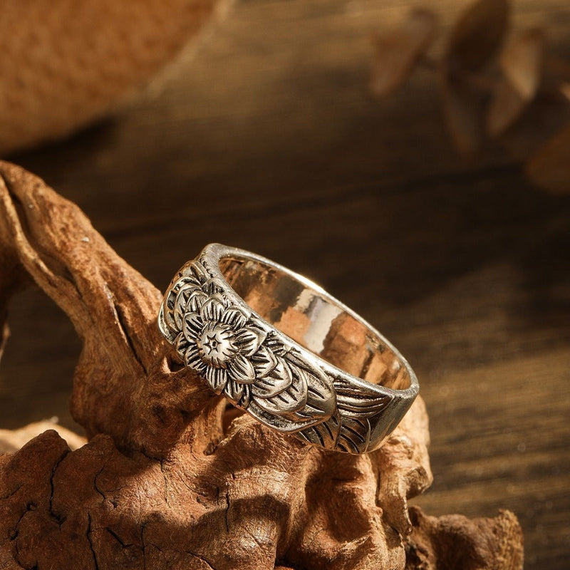Stunning Ring for Daily Wear