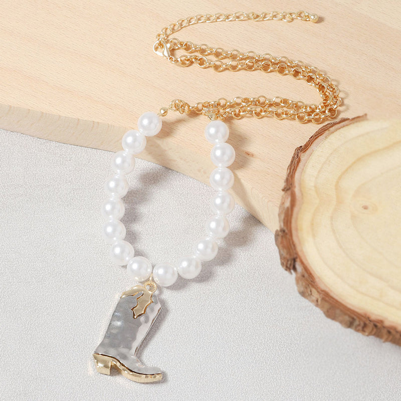 Romantic Pearl Necklace for Special Moments