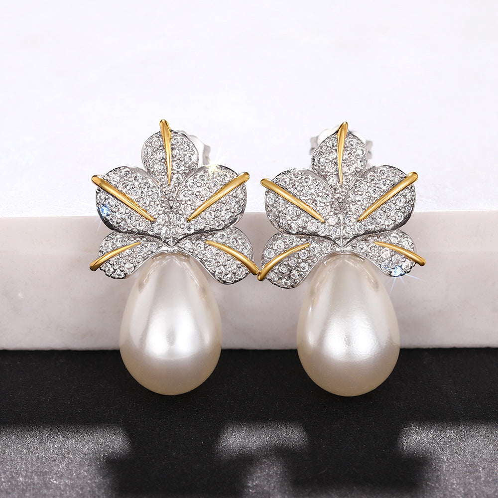 Stunning Pearl Earring for Daily Wear