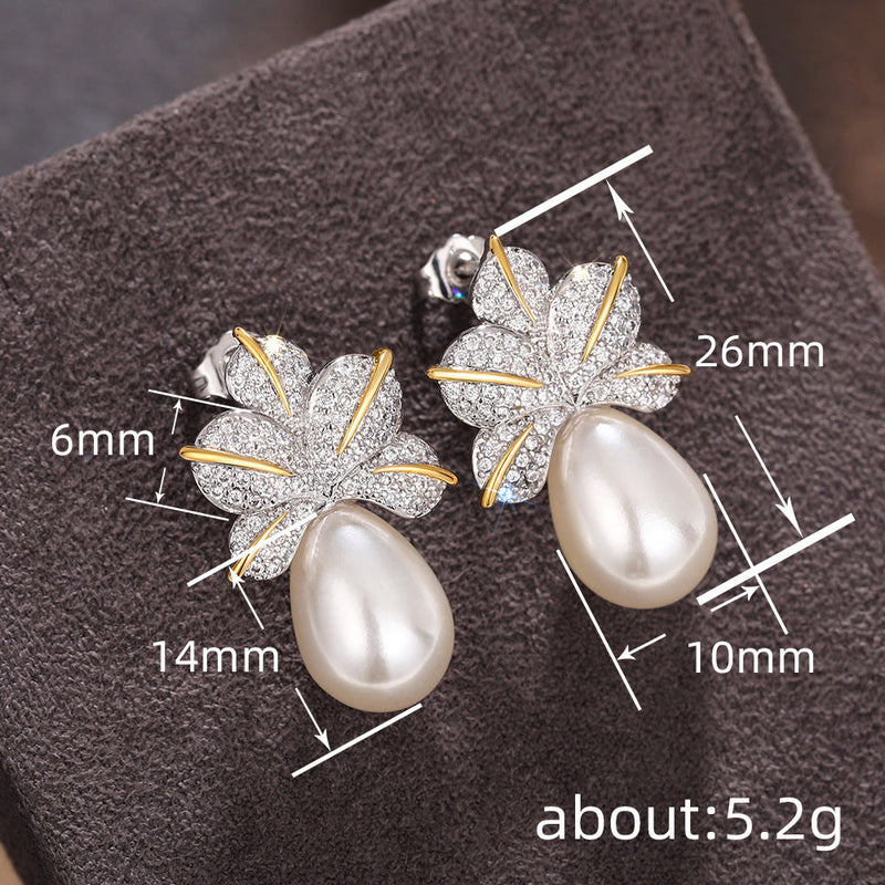 Stunning Pearl Earring for Daily Wear