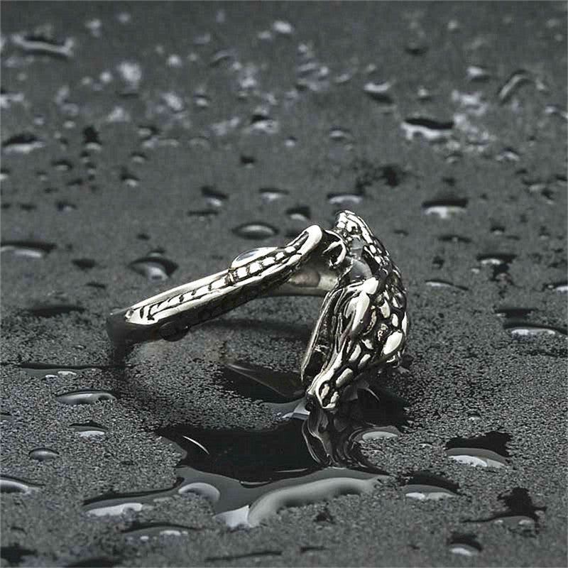 Charming Ring for Any Occasion