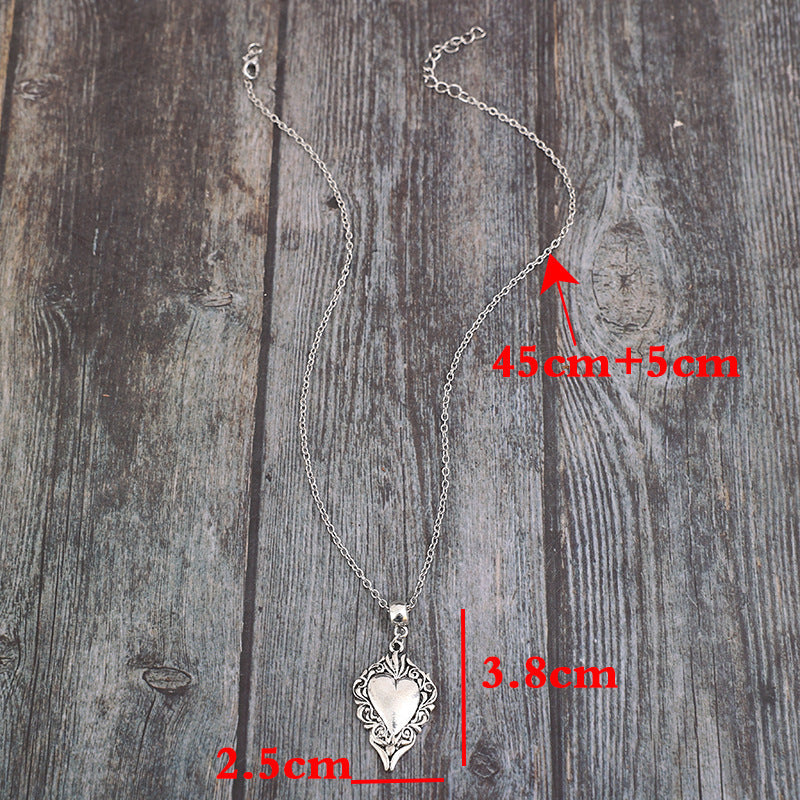 Stunning Necklace for Daily Wear