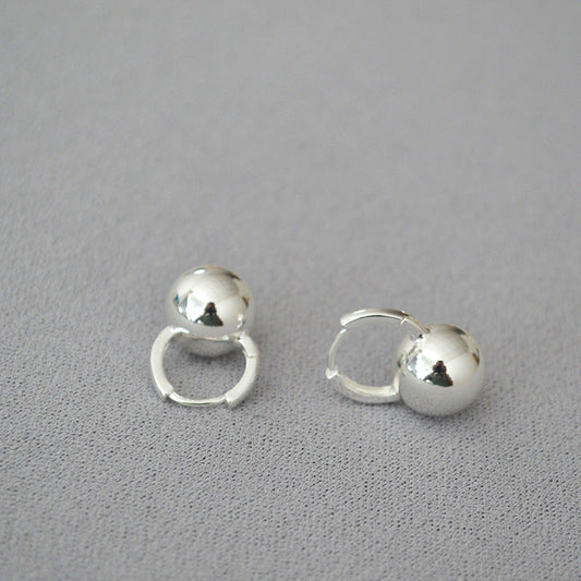 Stunning Gold Earring for Daily Wear