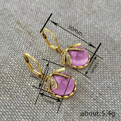 Classic Earring with Timeless Appeal