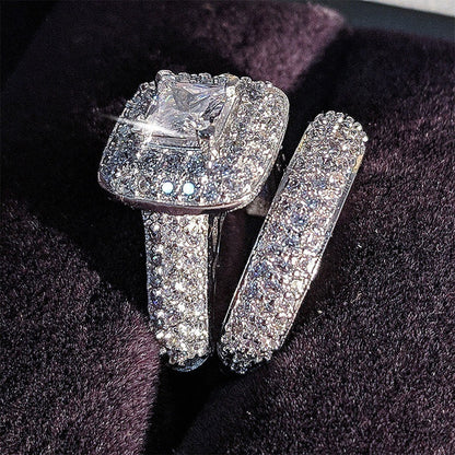 Classic Silver Ring with Timeless Appeal