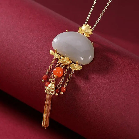 Charming Gold Necklace for Any Occasion