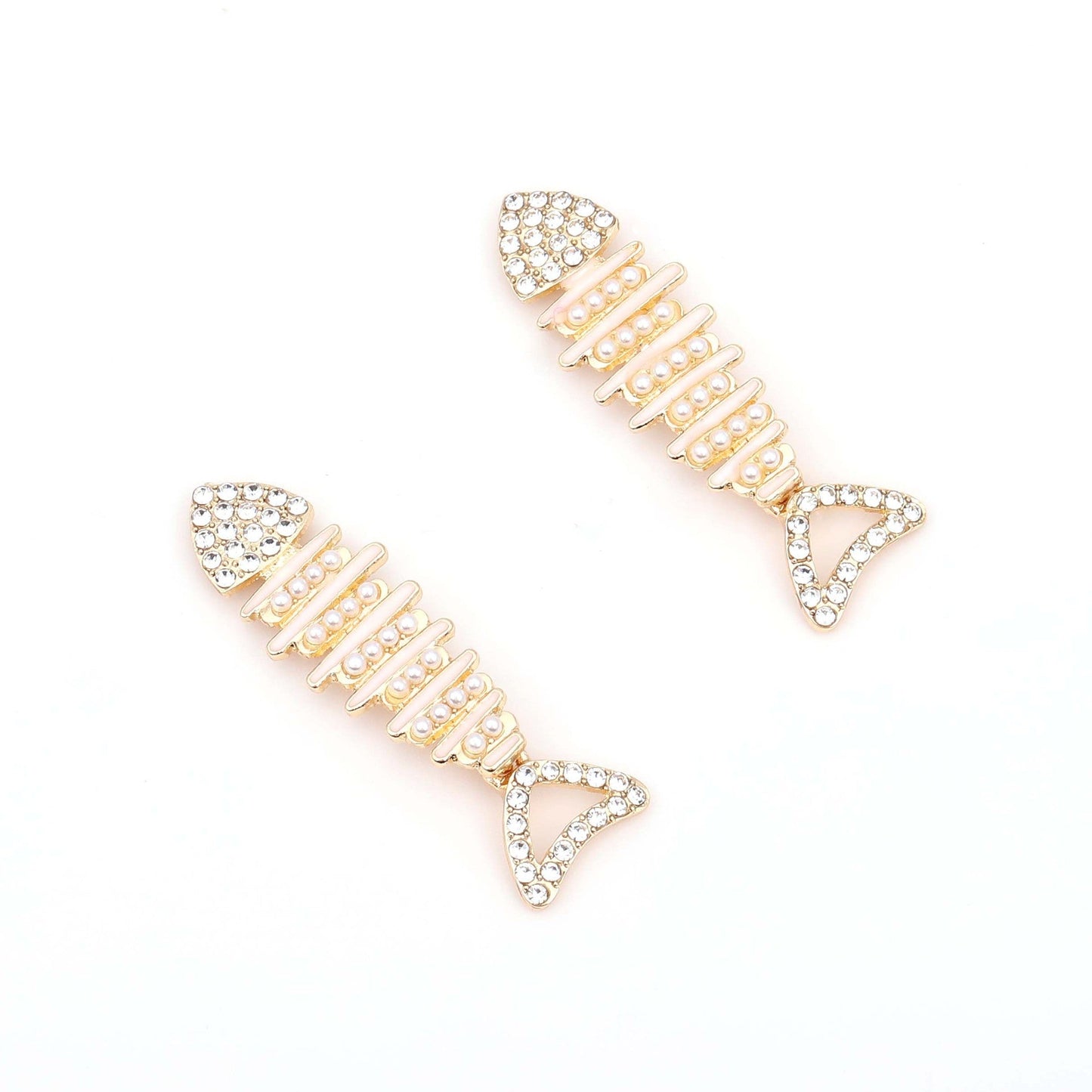 Classic Pearl Earring with Timeless Appeal