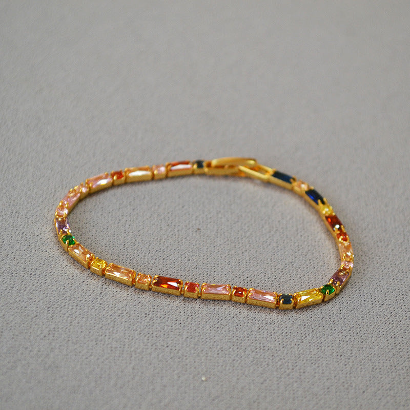 Romantic Gold Bracelet for Special Moments