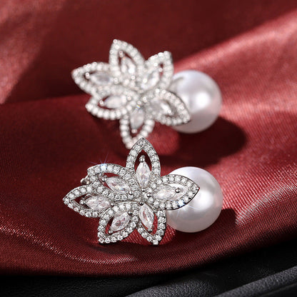 Stunning Pearl Earring for Daily Wear