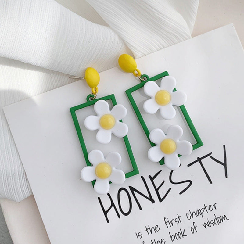 Romantic Earring for Special Moments