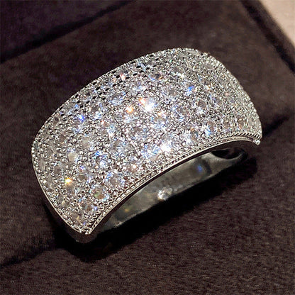 Beautiful Gold Ring with Unique Style