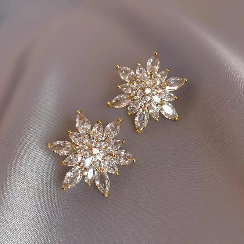Elegant Earring for Every Occasion
