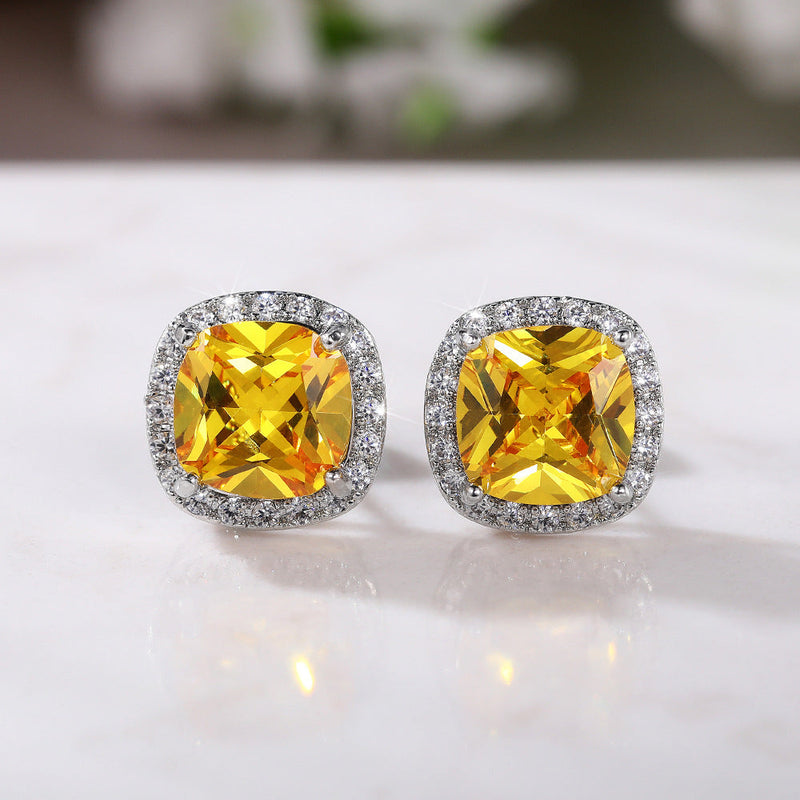Beautiful Earring with Unique Style