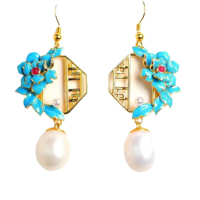 Delicate Artisan Silver Earring