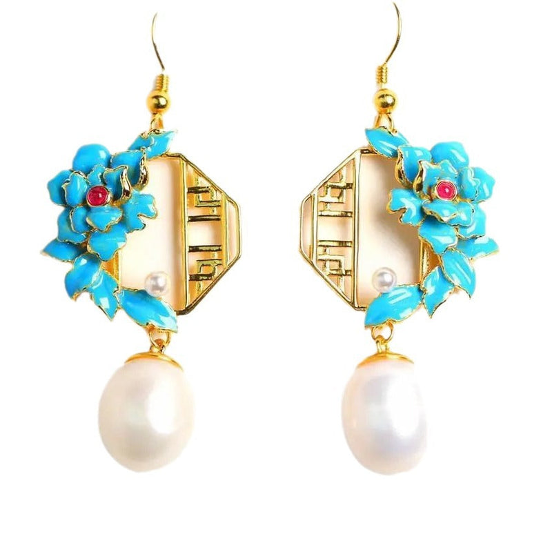 Delicate Artisan Silver Earring