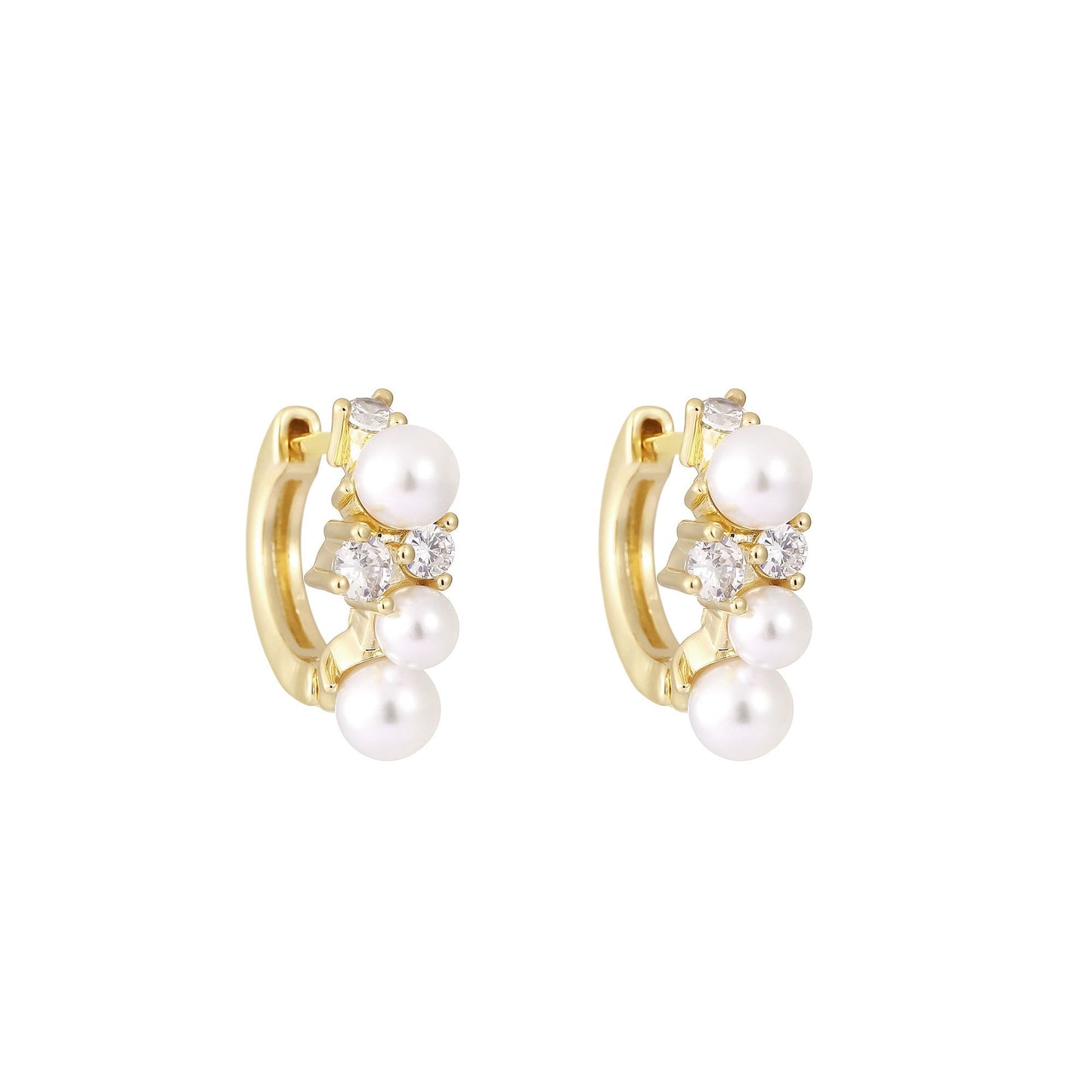 Charming Pearl Earring for Any Occasion
