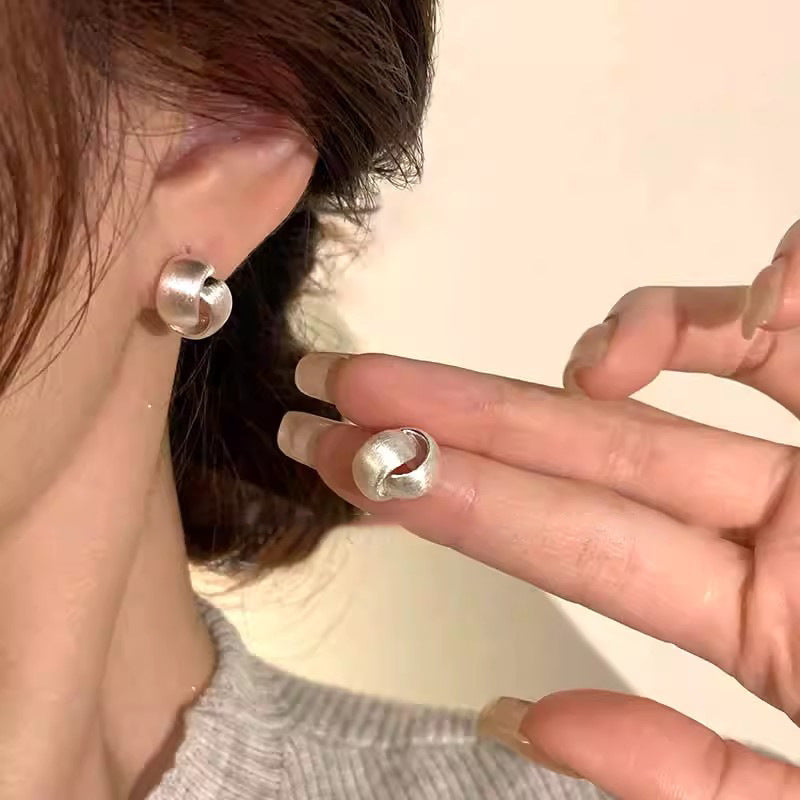 Beautiful Earring with Unique Style