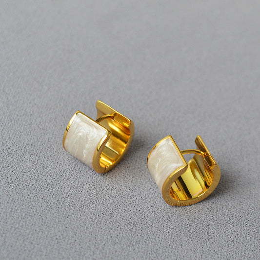 Vintage Handmade Gold Earring