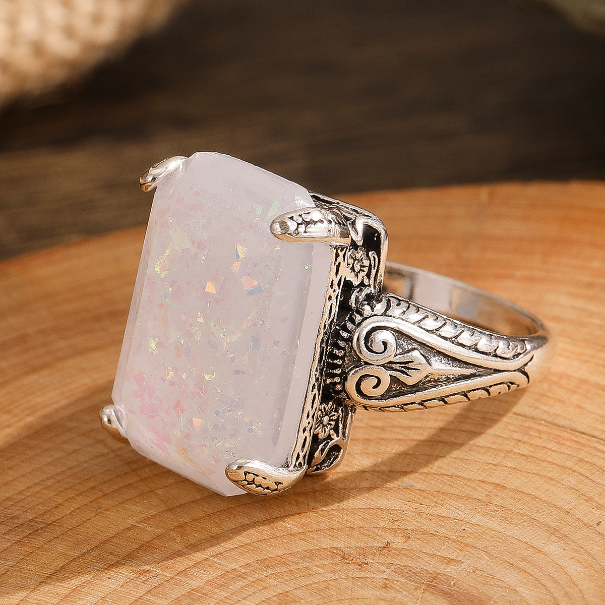 Elegant Ring for Every Occasion
