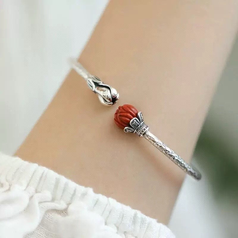 Beautiful Piece with Unique Style