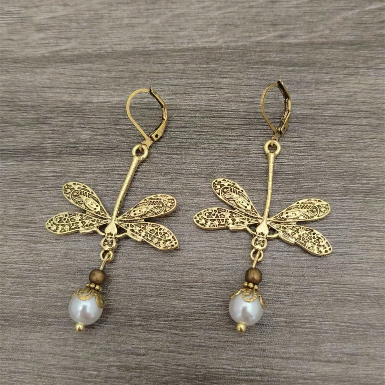 Vintage Handmade Pearl Earring