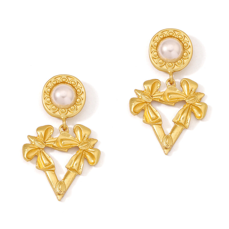 Delicate Artisan Pearl Earring