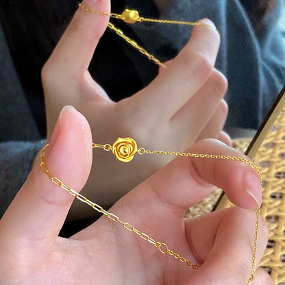 Charming Gold Bracelet for Any Occasion