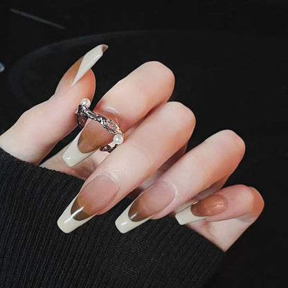 Charming Piece for Any Occasion