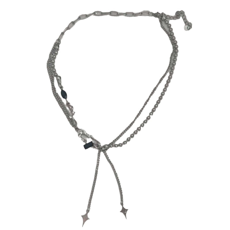 Beautiful Pearl Necklace with Unique Style