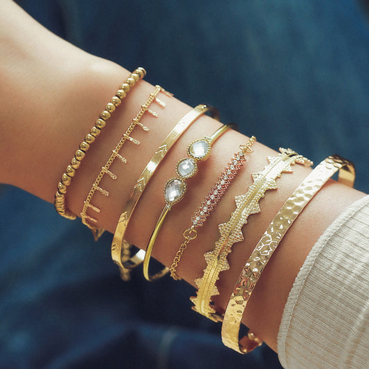 Romantic Bracelet for Special Moments