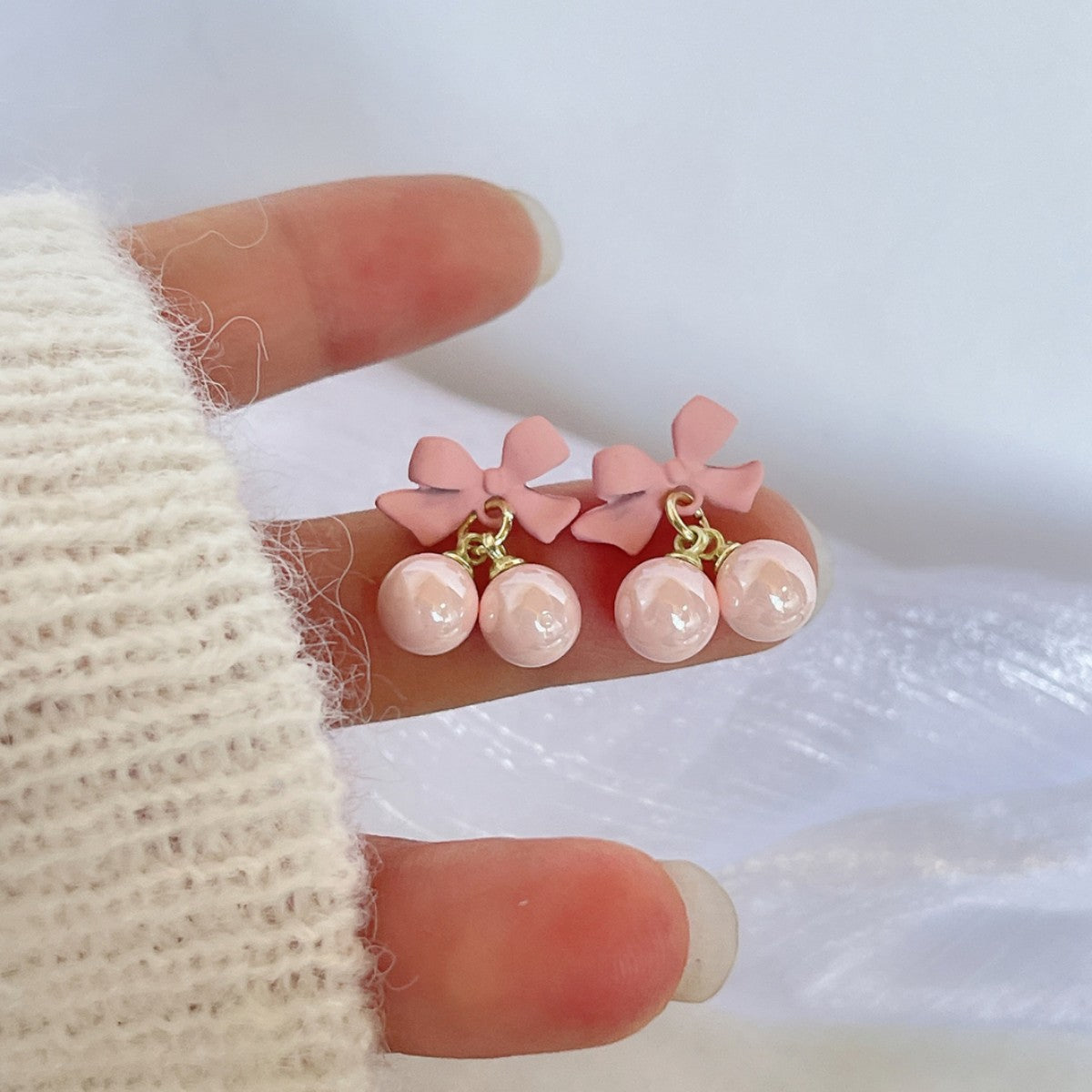 Stunning Pearl Earring for Daily Wear