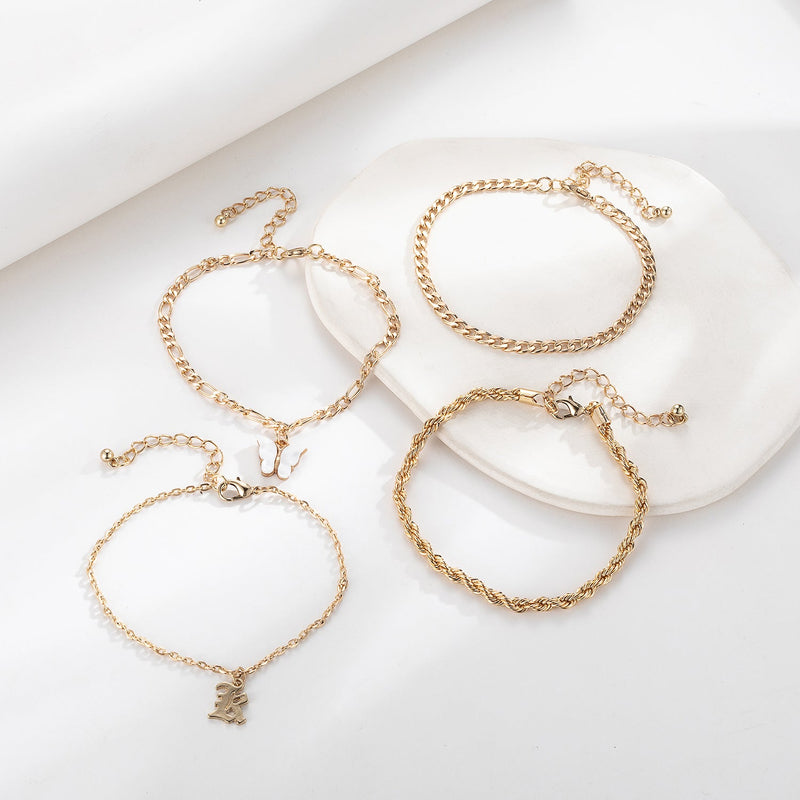 Beautiful Gold Set with Unique Style