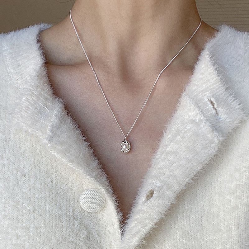 Stunning Pearl Necklace for Daily Wear