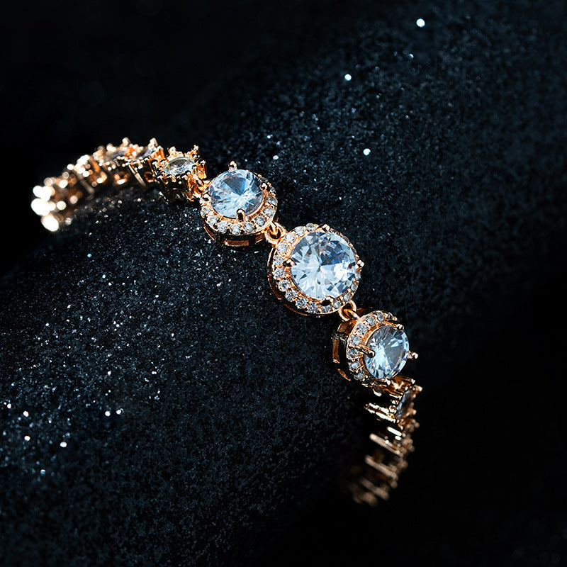Charming Bracelet for Any Occasion