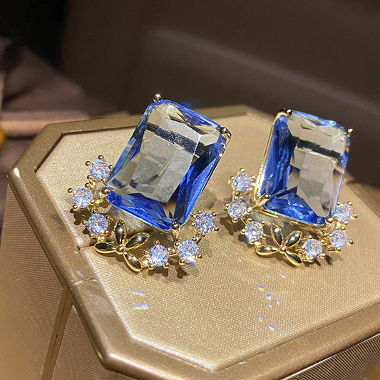 Vintage Handmade Earring