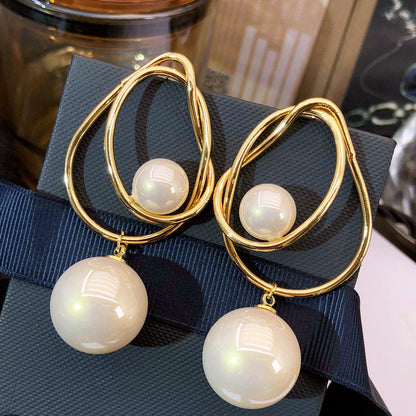 Classic Earring with Timeless Appeal