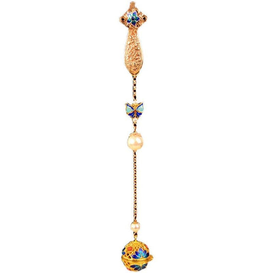 Classic Pendant with Timeless Appeal