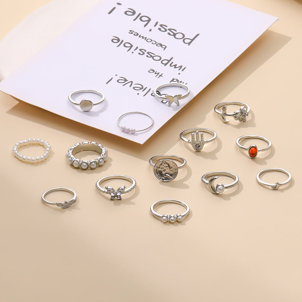 Beautiful Pearl Set with Unique Style