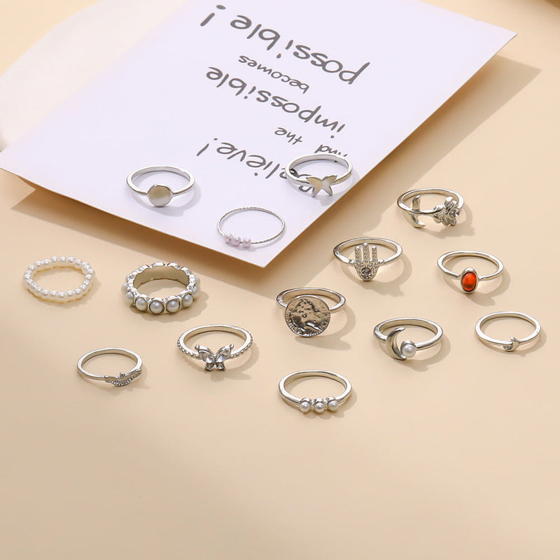 Beautiful Pearl Set with Unique Style