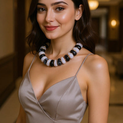 Stunning Necklace for Daily Wear