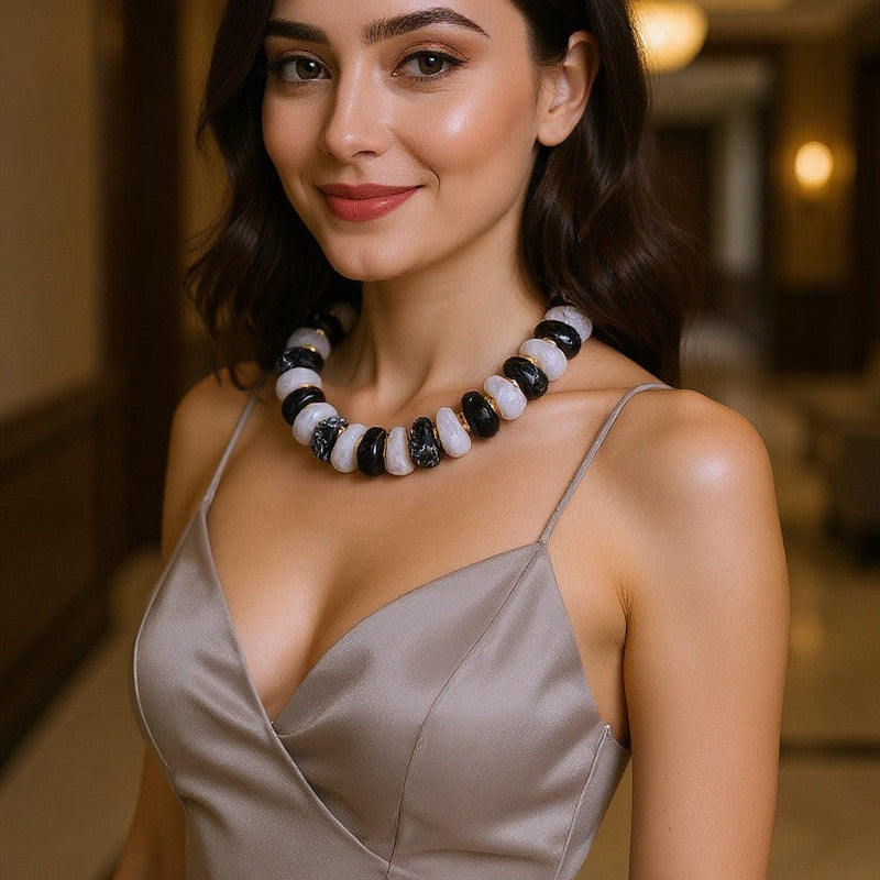 Stunning Necklace for Daily Wear