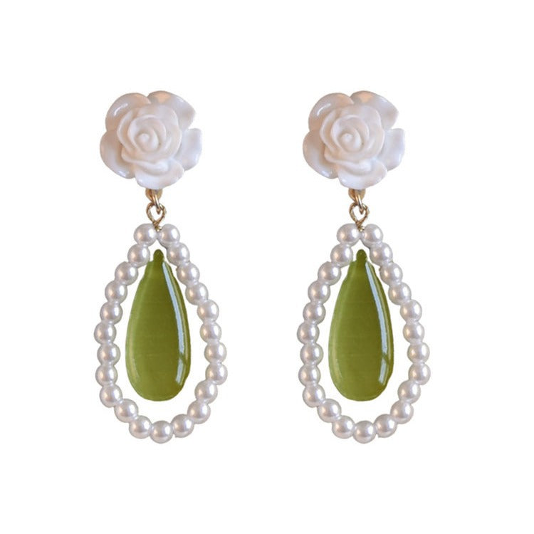 Delicate Artisan Pearl Earring