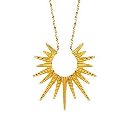 Beautiful Gold Necklace with Unique Style
