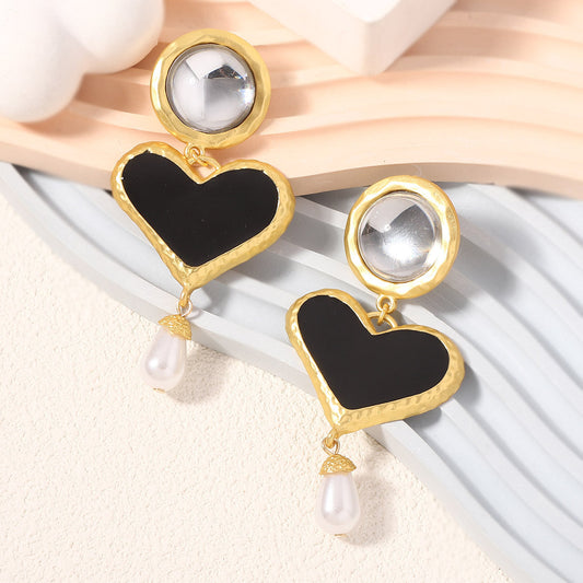 Stunning Pearl Earring for Daily Wear