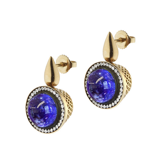 Elegant Gold Earring for Every Occasion