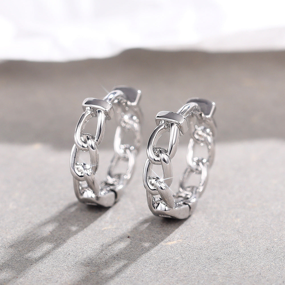 Charming Earring for Any Occasion