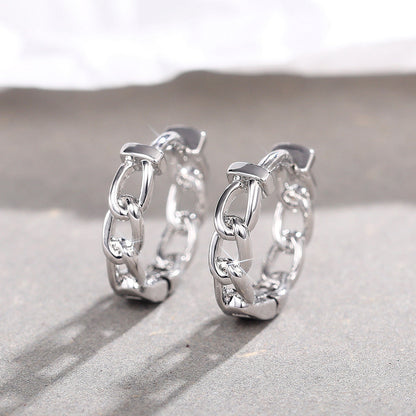 Charming Earring for Any Occasion